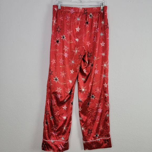 Victoria's Secret Red Star Print Silky Pajama Set Size Medium - Picture 11 of 16